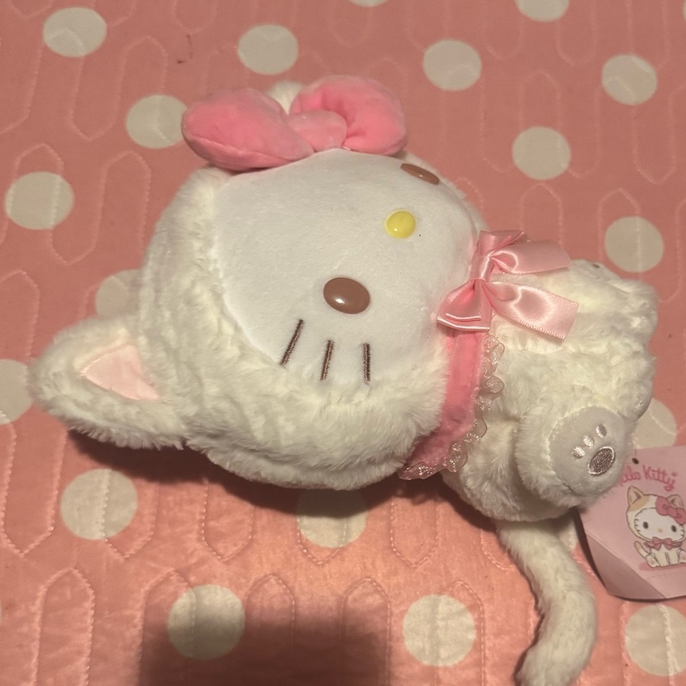 Hello Kitty - Picture 2 of 4